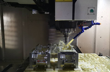 自動車モーターハウジングのCNC機械加工